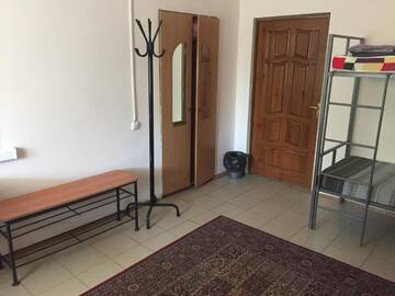 Фото номера Спальное место на двухъярусной кровати в общем номере для мужчин и женщин Гостиница Адмиралъ г. Казань 2