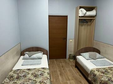 Фото номера Двухместный номер с 2 отдельными кроватями и общей ванной комнатой Гостиница Акспай г. Казань 9