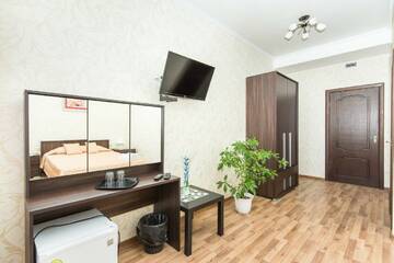 Фото номера Номер комфорт Мини-отель на Сайдашева г. Казань 3