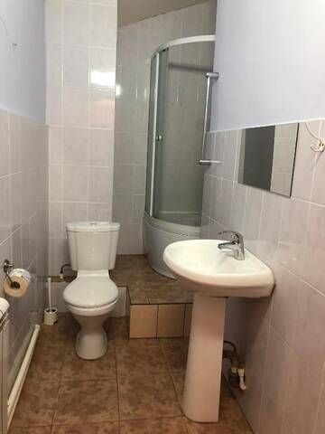 Фото номера Трехместный номер с ванной комнатой Гостиница Азалия г. Казань 5