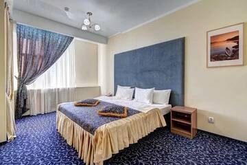 Фото номера Люкс с бильярдом и сауной Отель DQ Hotel г. Казань 2
