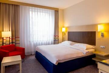 Фото номера Двухместный номер бизнес-класса с 1 кроватью Гостиница Park Inn Kazan г. Казань 2