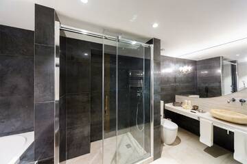 Фото номера Гранд Люкс, ул. Право-Булачная,49 Гостиница Luciano Residence г. Казань 8