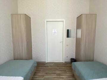 Фото номера Односпальная кровать в общем мужском номере Гостиница Happy House Hostel г. Казань 3