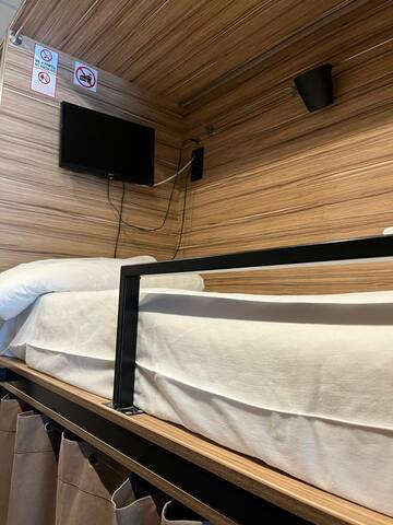 Фото номера Кровать в общем 6-местном номере для мужчин и женщин Гостиница Стерео Хостел г. Казань 3