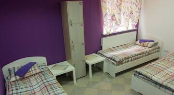 Фото номера Трехместный Эконом Хостел Кремлин г. Казань 5