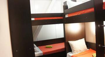 Фото номера Кровать в общем четырехместном номере Гостиница Zam-Zam Hostel г. Казань 6