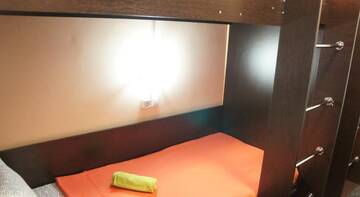 Фото номера Кровать в общем 6-местном номере Гостиница Zam-Zam Hostel г. Казань 6