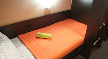 Фото номера Кровать в общем 6-местном номере Гостиница Zam-Zam Hostel г. Казань 4