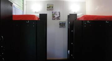 Фото номера Кровать в общем 6-местном номере Гостиница Zam-Zam Hostel г. Казань 12