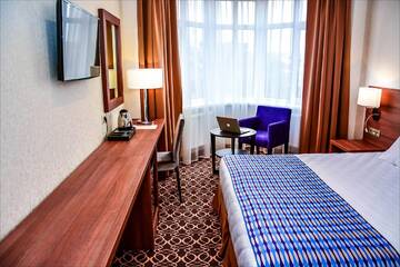Фото номера Бизнес с двуспальной кроватью KING SIZE Гостиница Raymond г. Казань 3