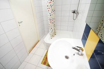 Фото номера Двухместный номер Twin Хостел  Зебра г. Казань 9
