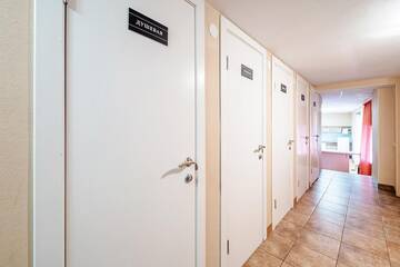 Фото номера Кровать в шестиместном номере Гостиница  Город г. Казань 3