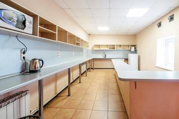 Фото номера Кровать в шестиместном номере Гостиница  Город г. Казань 2